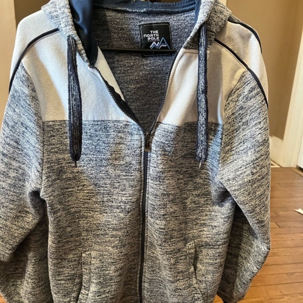 The North Pole Gray White Navy Knit Full Zip Hoodie Men’s Medium Regular Size